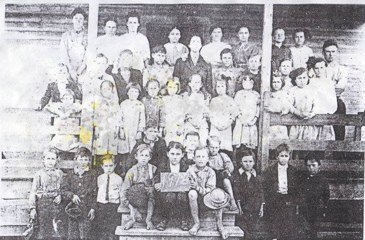 Gordon School 1916