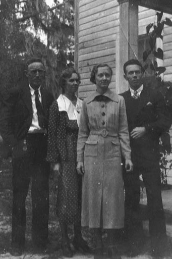 Linton Reynolds Family