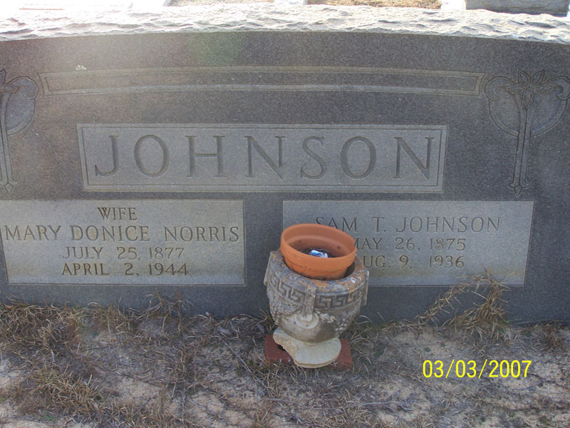 Sam T & Mary Donice Norris Johnson